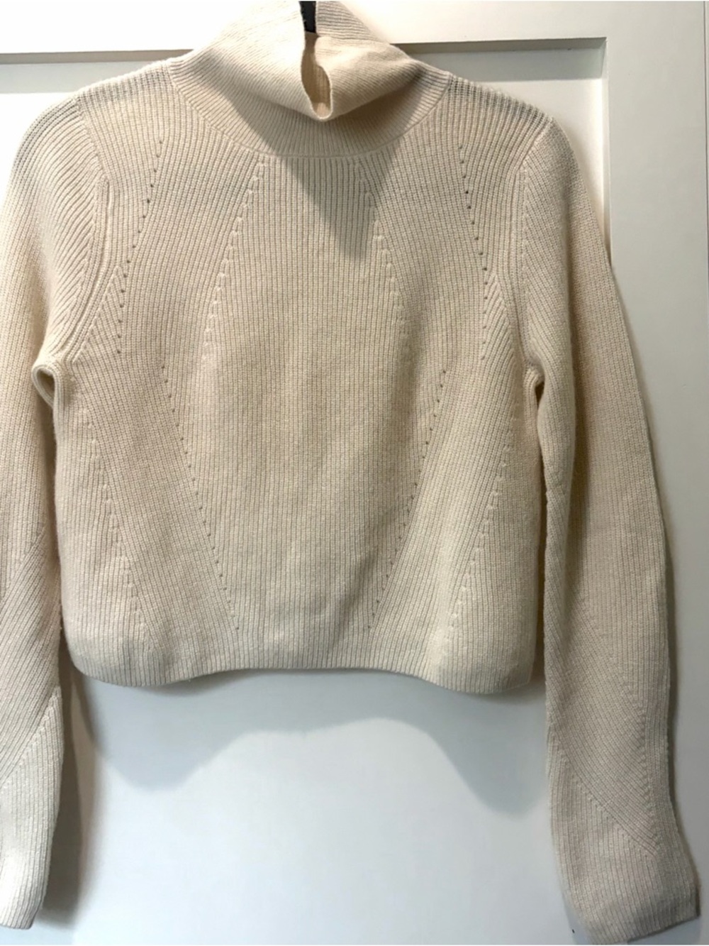 Elie Tahari 100% Cashmere Cream Mock Turtleneck Ribbed & Cropped Sweater Sz. S